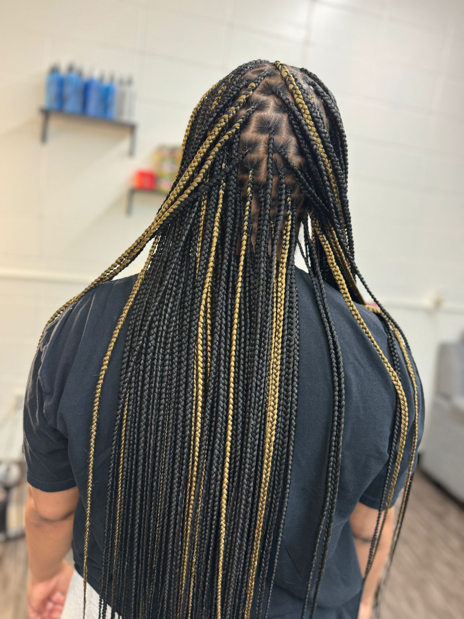https://www.abbyshair.com/wp-content/uploads/2025/02/here1.jpg